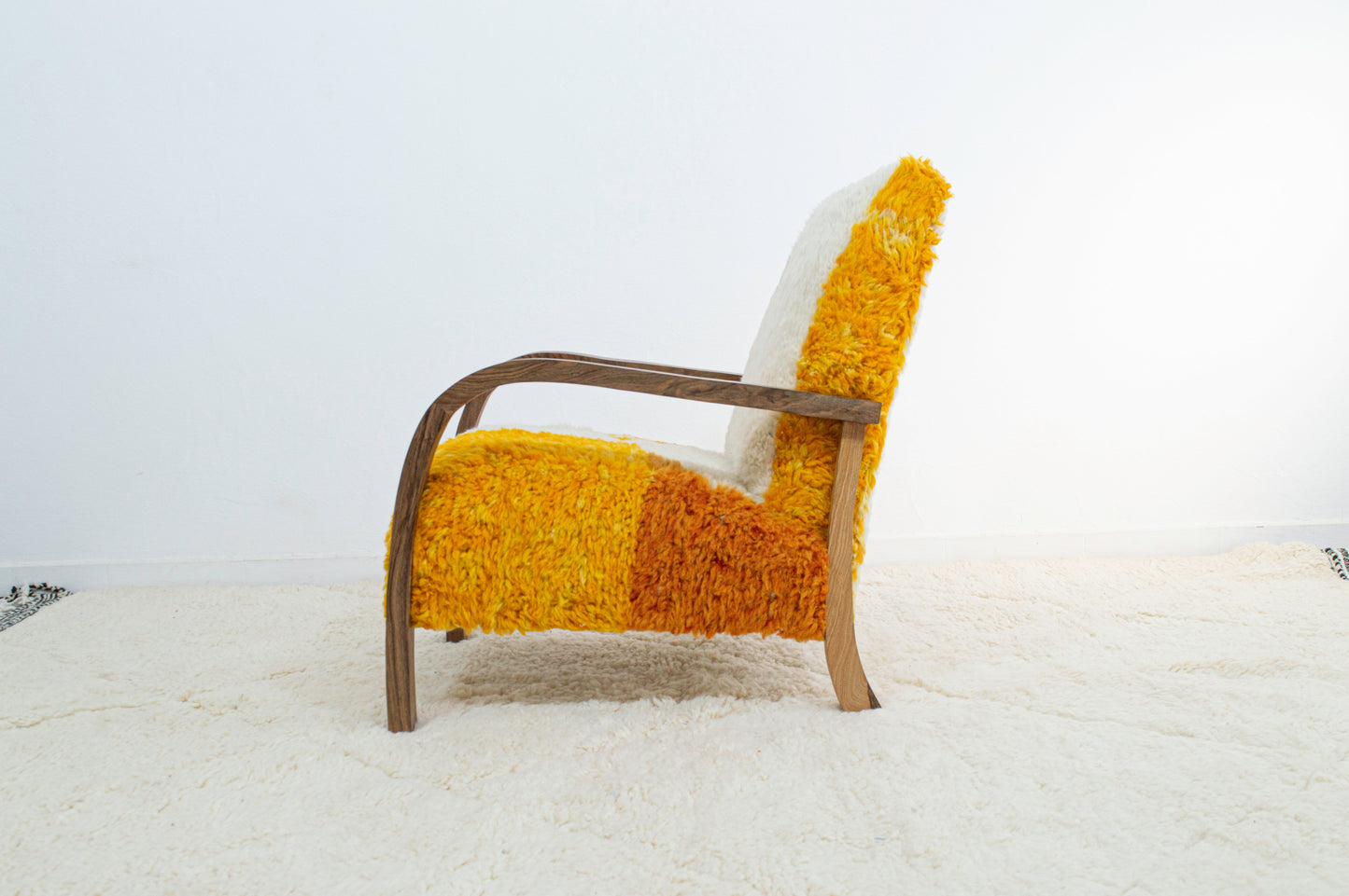 Midcentury Rug Chair - White & Orange