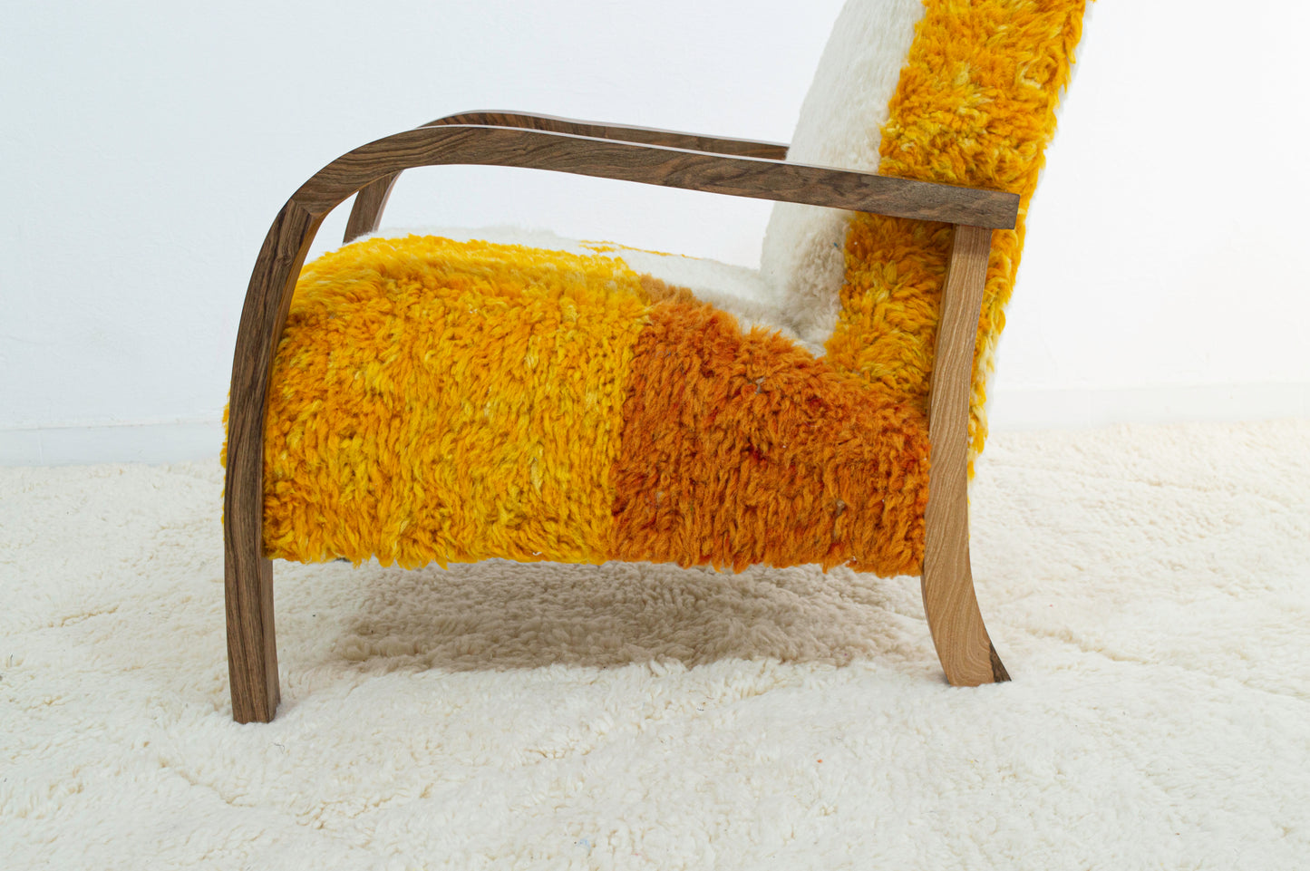 Midcentury Rug Chair - White & Orange