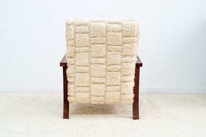 Checkered Rug Chair - White